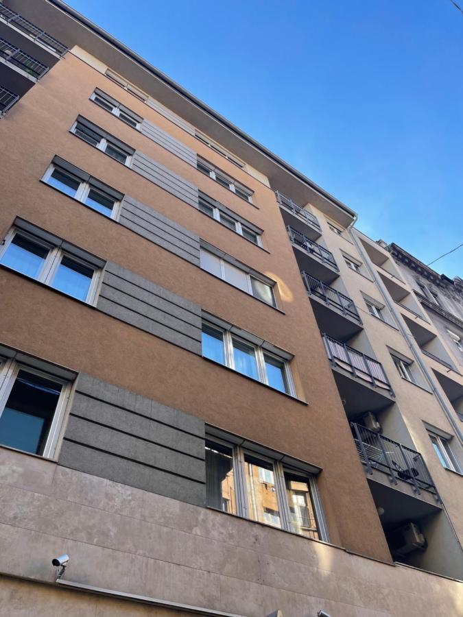 شقة Free Parking - Downtown Location, Balcony & Nespresso بودابست المظهر الخارجي الصورة